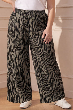 Plus Size Animal Print SnugWeave™ Winter Kurta Coord Set