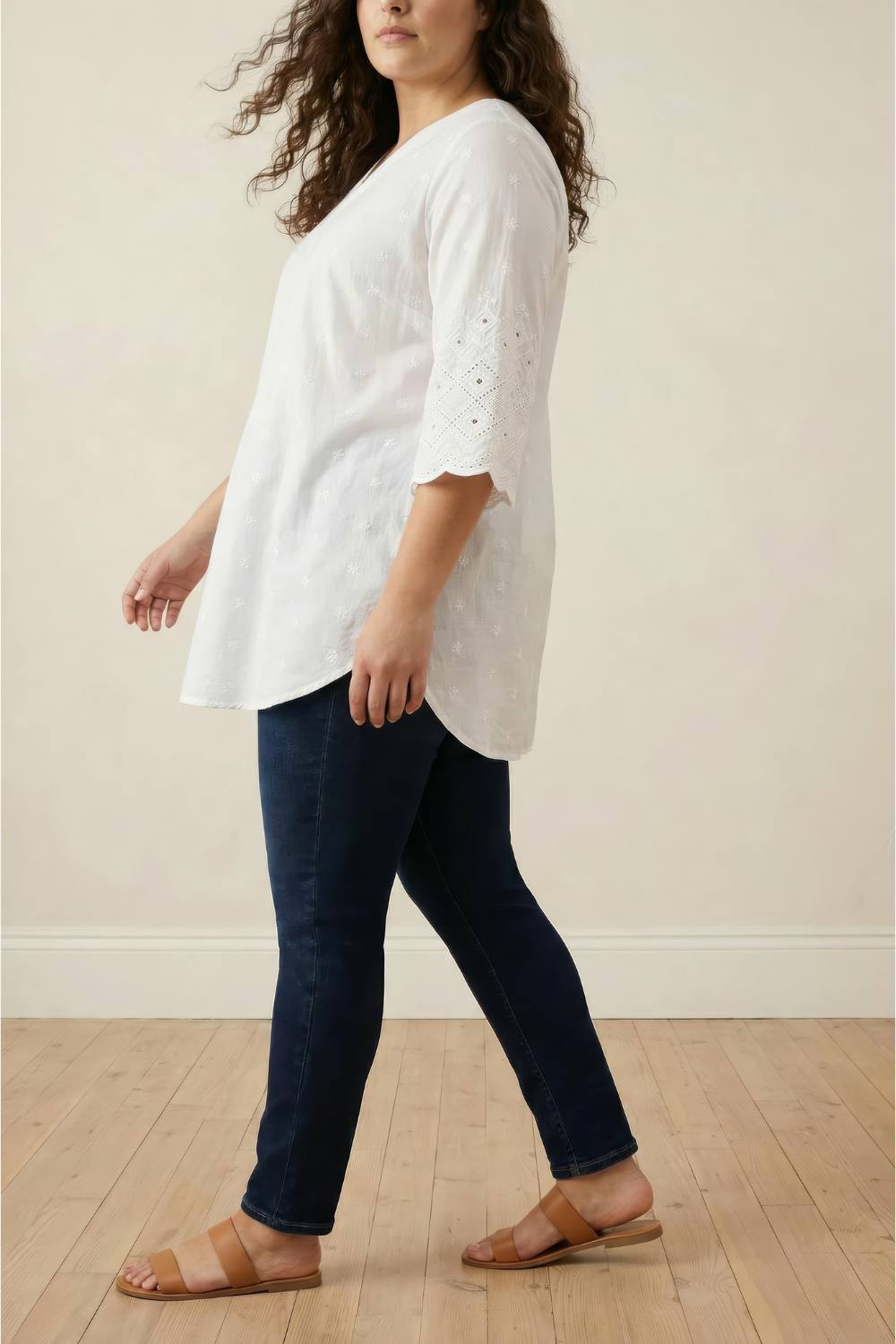 Plus Size Plus Size White Cotton Schiffli V Neck Top