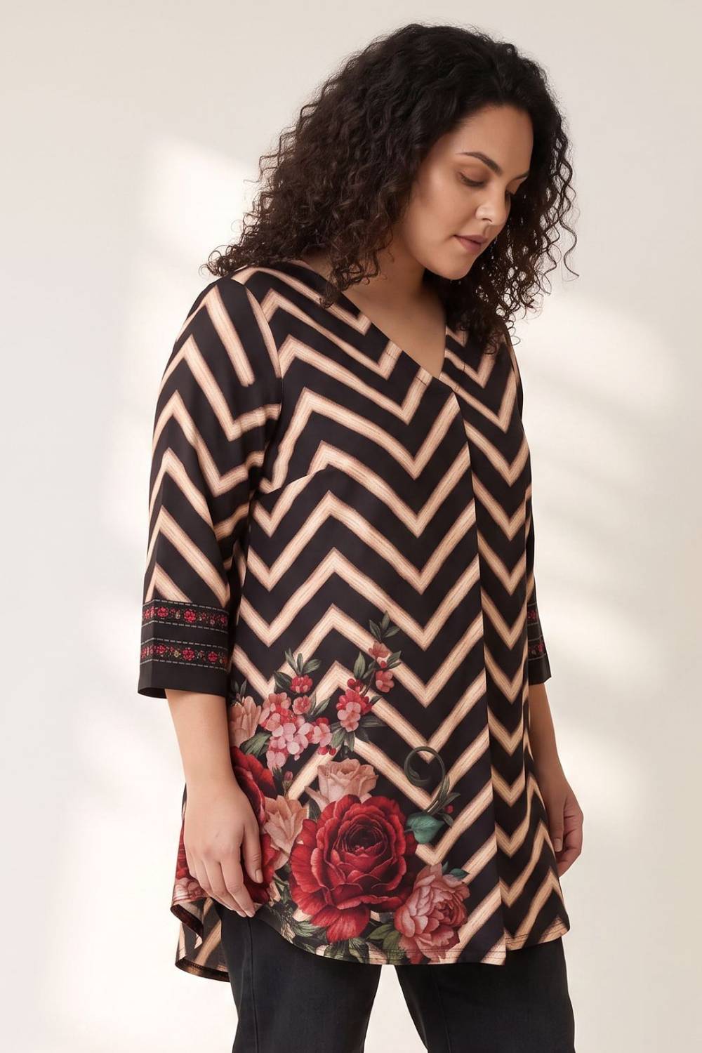 Plus Size Black Rose Chevron Print Top for Women