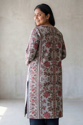 Plus Size Ethnic Floral Round Neck SnugWeave™ Winter Kurta