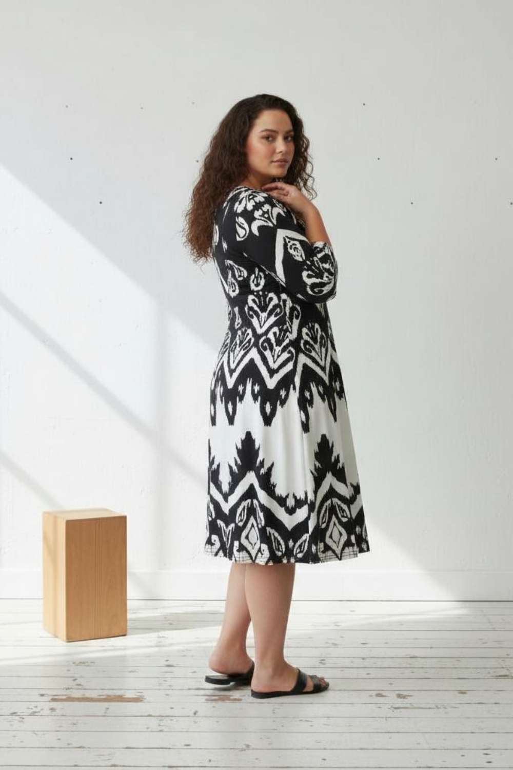 Plus Size Black White Print A line Dress | Amydus Plus Size Black White Print A line Dress | Amydus