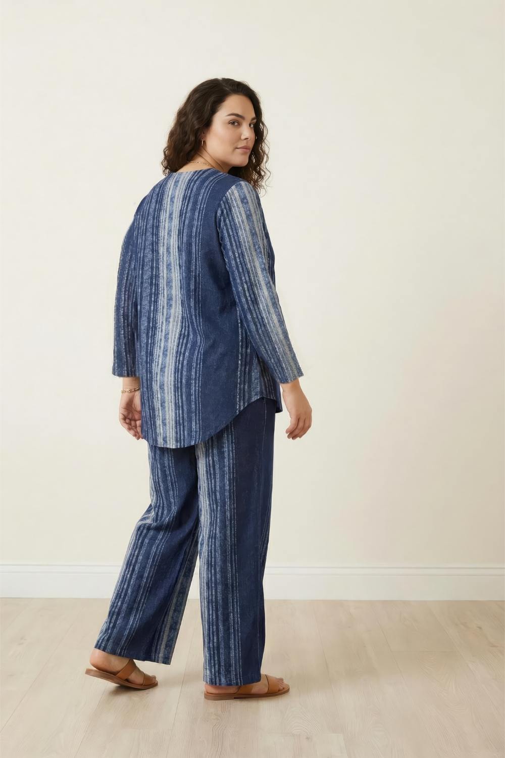 Plus Size Plus Size Blue Vertical Stripe Top SnugWeave™ Winter Coord Set