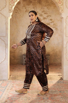 Plus Size Black Ethnic Printed Velvet Suit Set