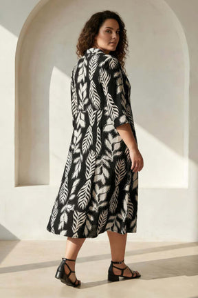 Plus Size Black & White Leaf Print Rayon Midi Dress