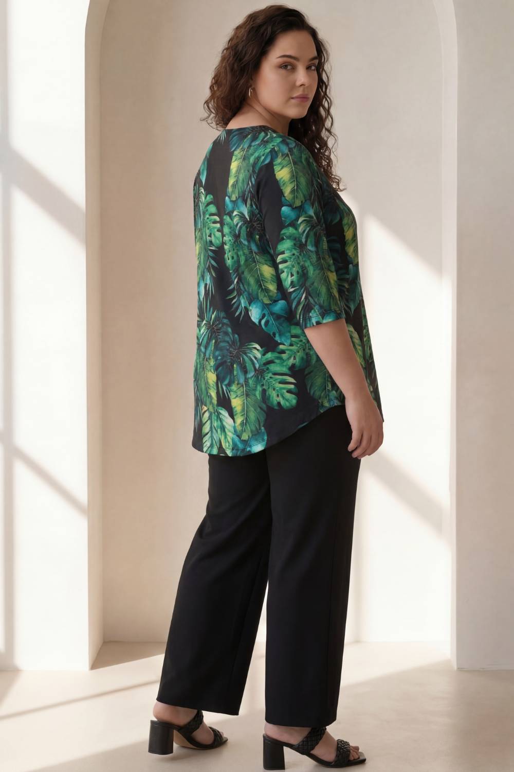 Plus Size Midnight Tropical Printed Centre Pleat Top for Women