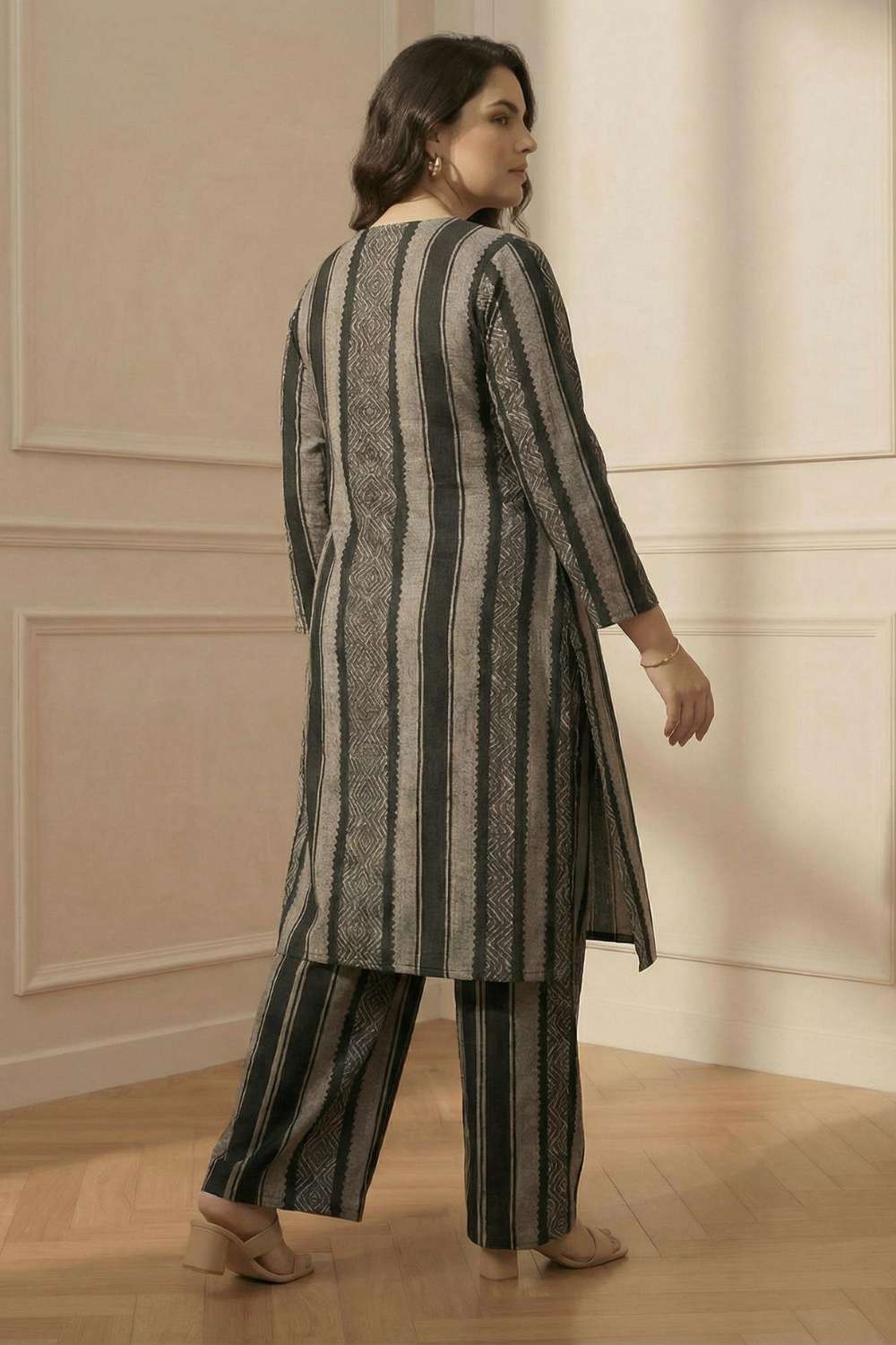 Plus Size Black Beige Stripe SnugWeave™ Winter Kurta Coord Set