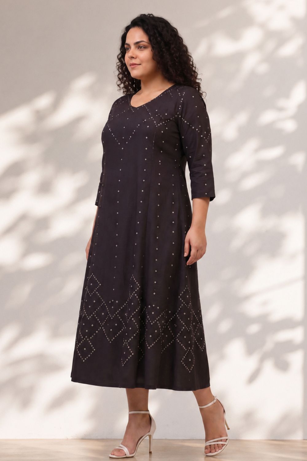 Comfortable Plus Size Black Bandhej Print Midi Dress