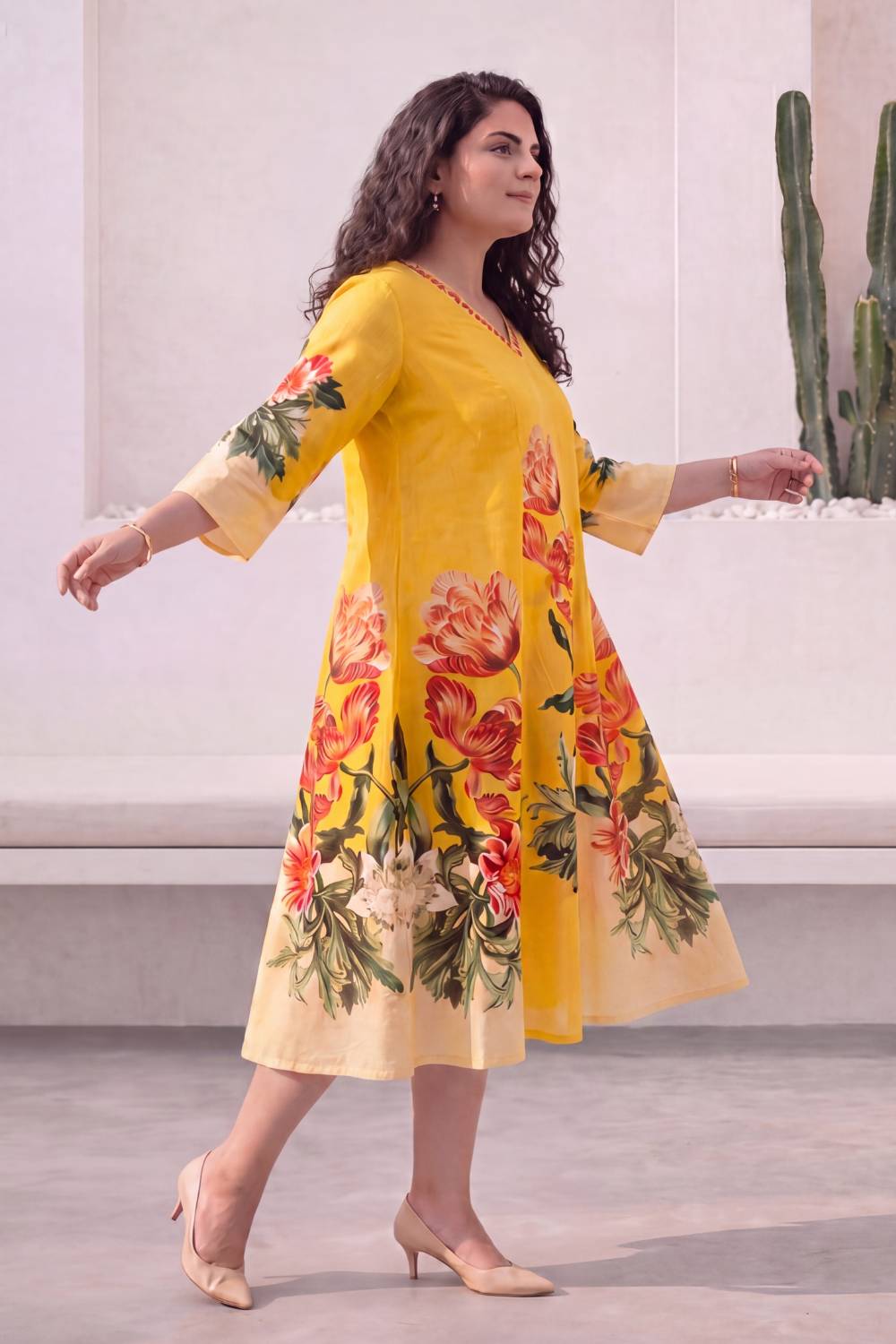 Plus Size Plus Size Radiant Yellow Floral Print Cotton Midi Dress