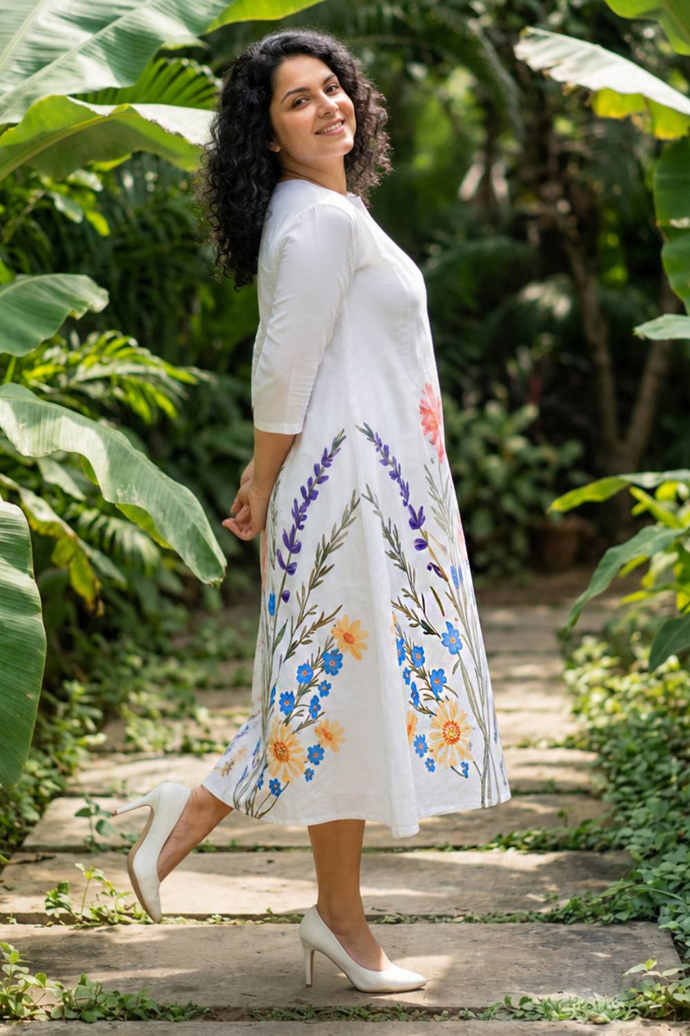 Comfortable Plus Size White Floral Printed A-Line Midi Dress
