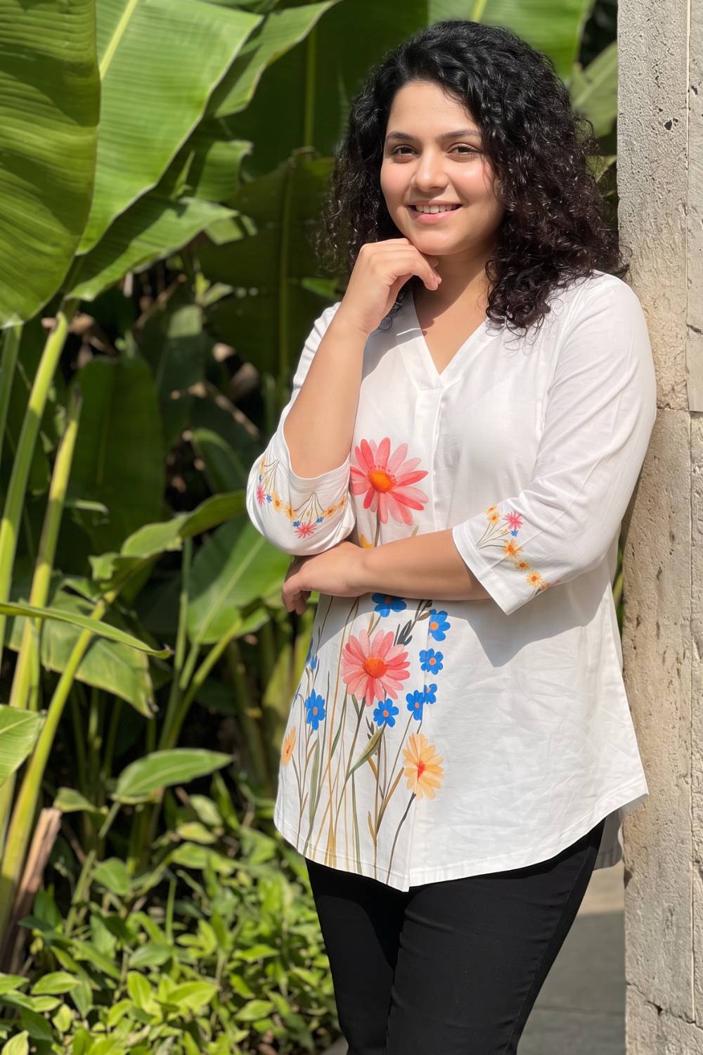Comfortable Plus Size White Floral Print Top