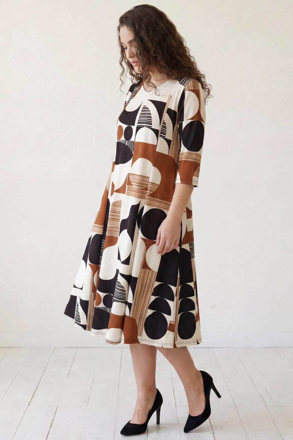 Comfortable Abstract Geometric Print A-Line Midi Dress
