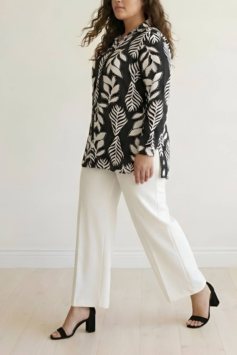 Plus Size Black White Leaf Print High Slit Longline Shirt for Women
