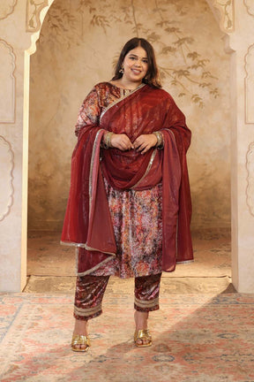 Plus Size Maroon Paisley Print Velvet Suit Set