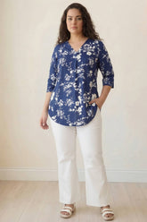 Plus Size Blue White Floral Print Centre Pleat Top