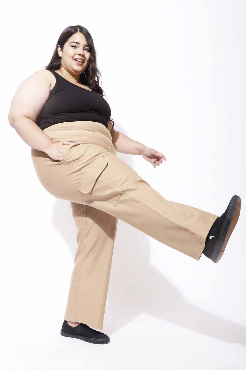 The Best Plus Size Cargo Pants & How To Style Them  Plus size cargo pants,  Fashion pants, Cargo pants outfit