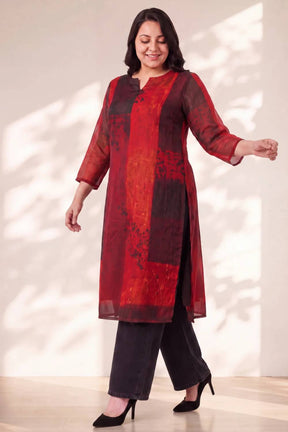 Plus Size Red and Deep Black Abstract Textured Print Satin Georgette Kurta