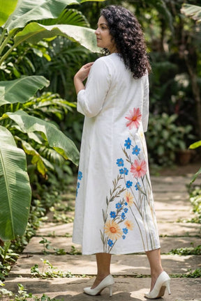 Plus Size White Floral Printed A-Line Midi Dress