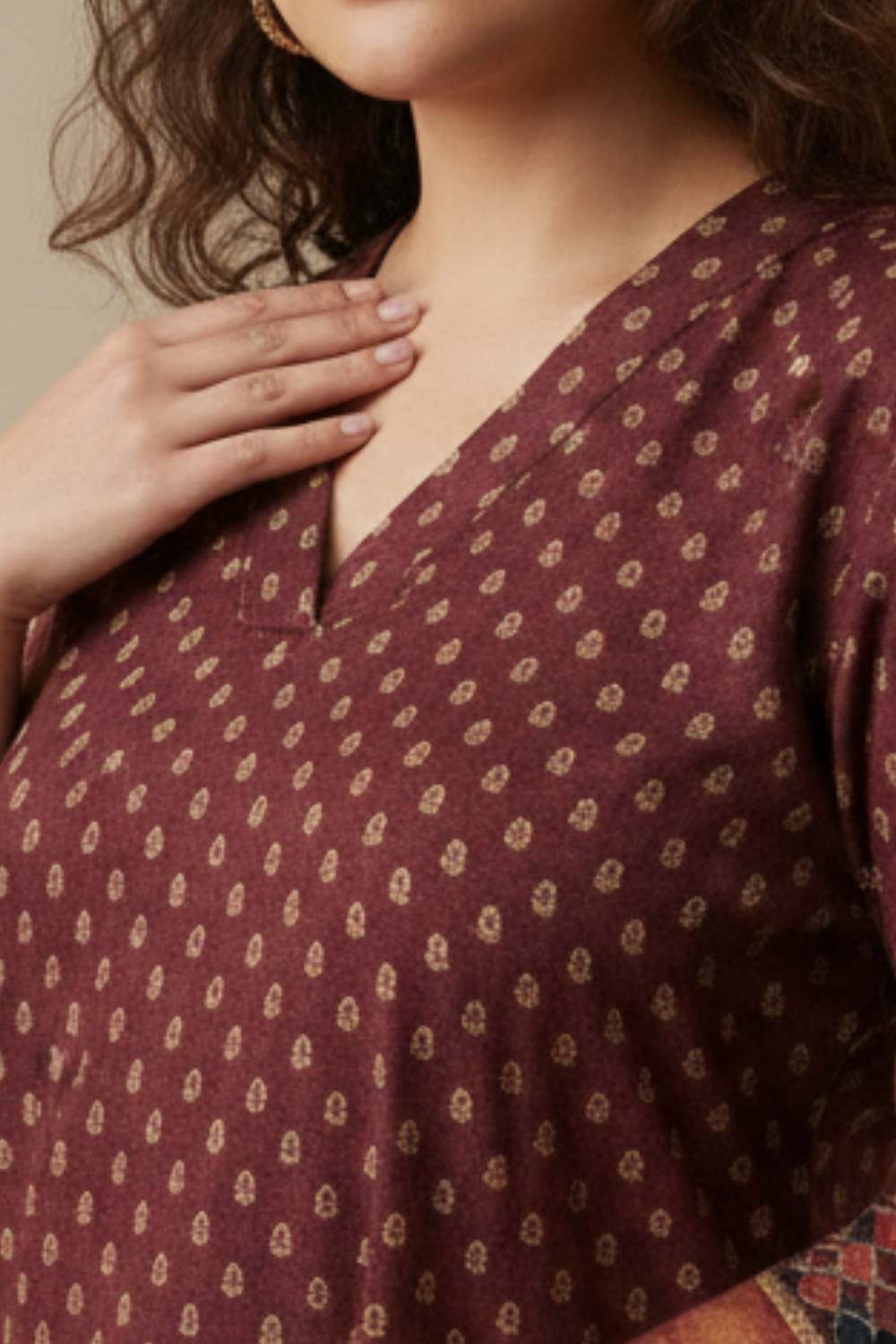 Comfortable Plus Size Maroon Border Print SnugWeave™ Winter Kurta Coord Set