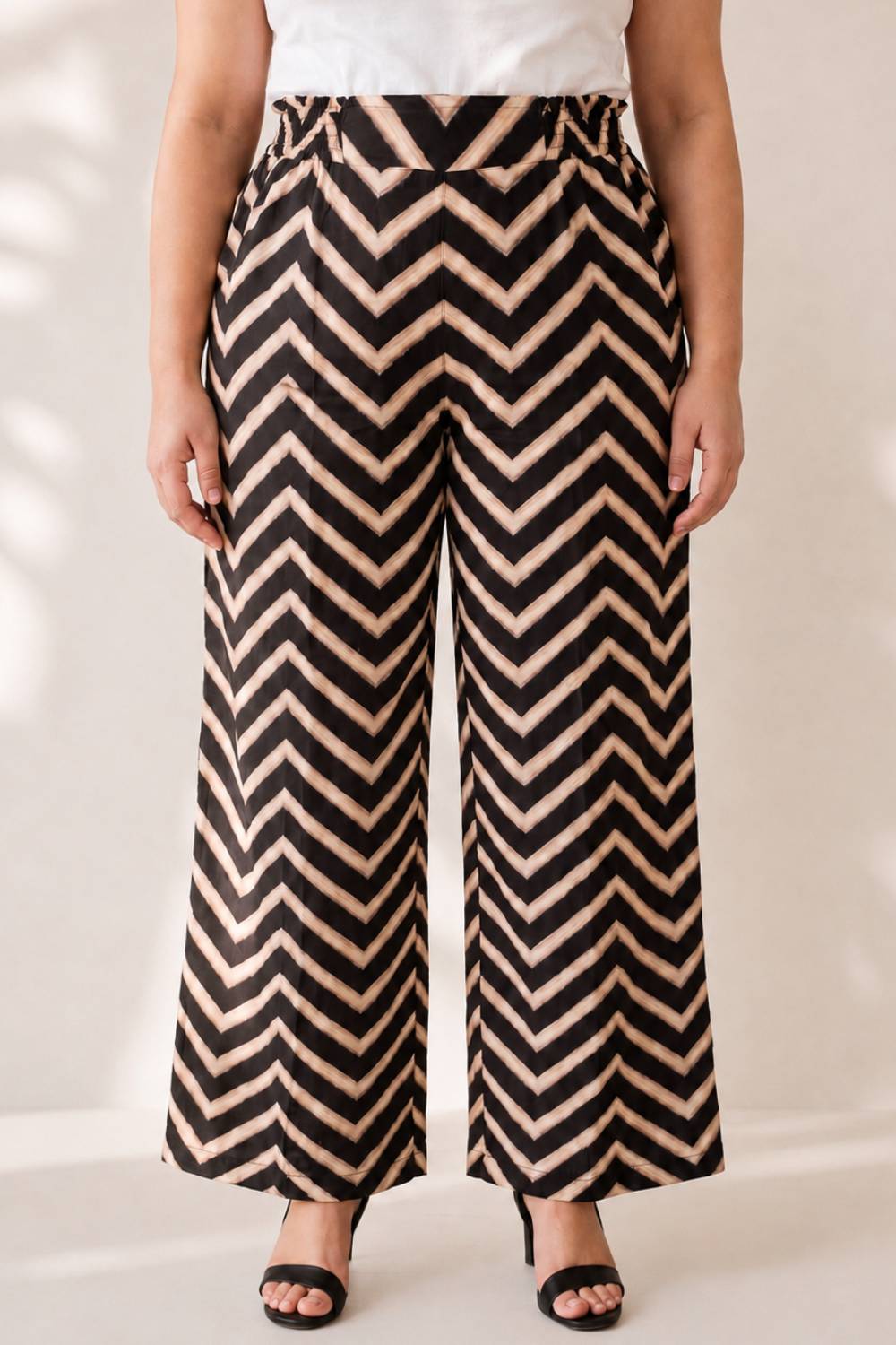 Plus Size Black Rose Chevron Print Coord Set