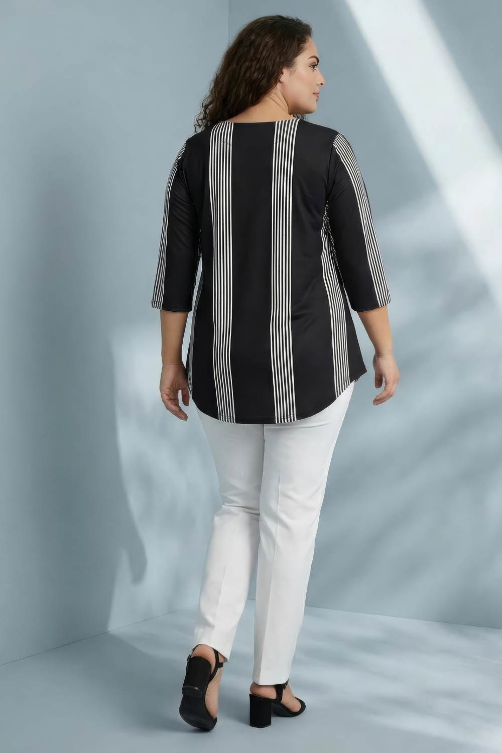 Plus Size Black White Striped Centre Pleat Top