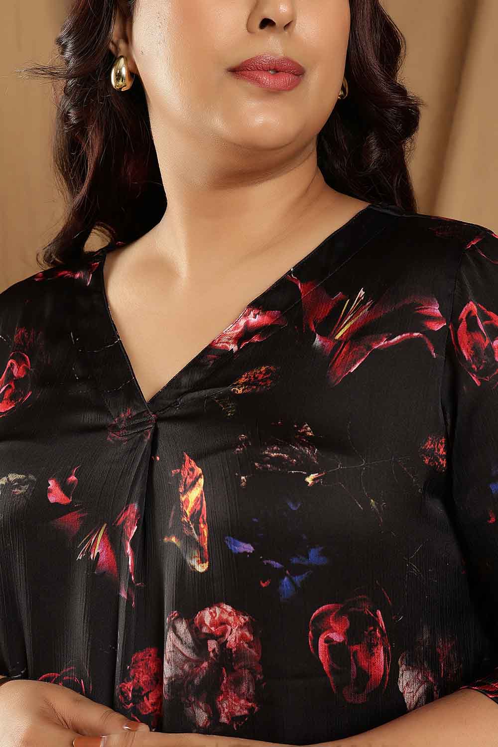Plus Size Black Floral Print V-Neck Satin Top for Women