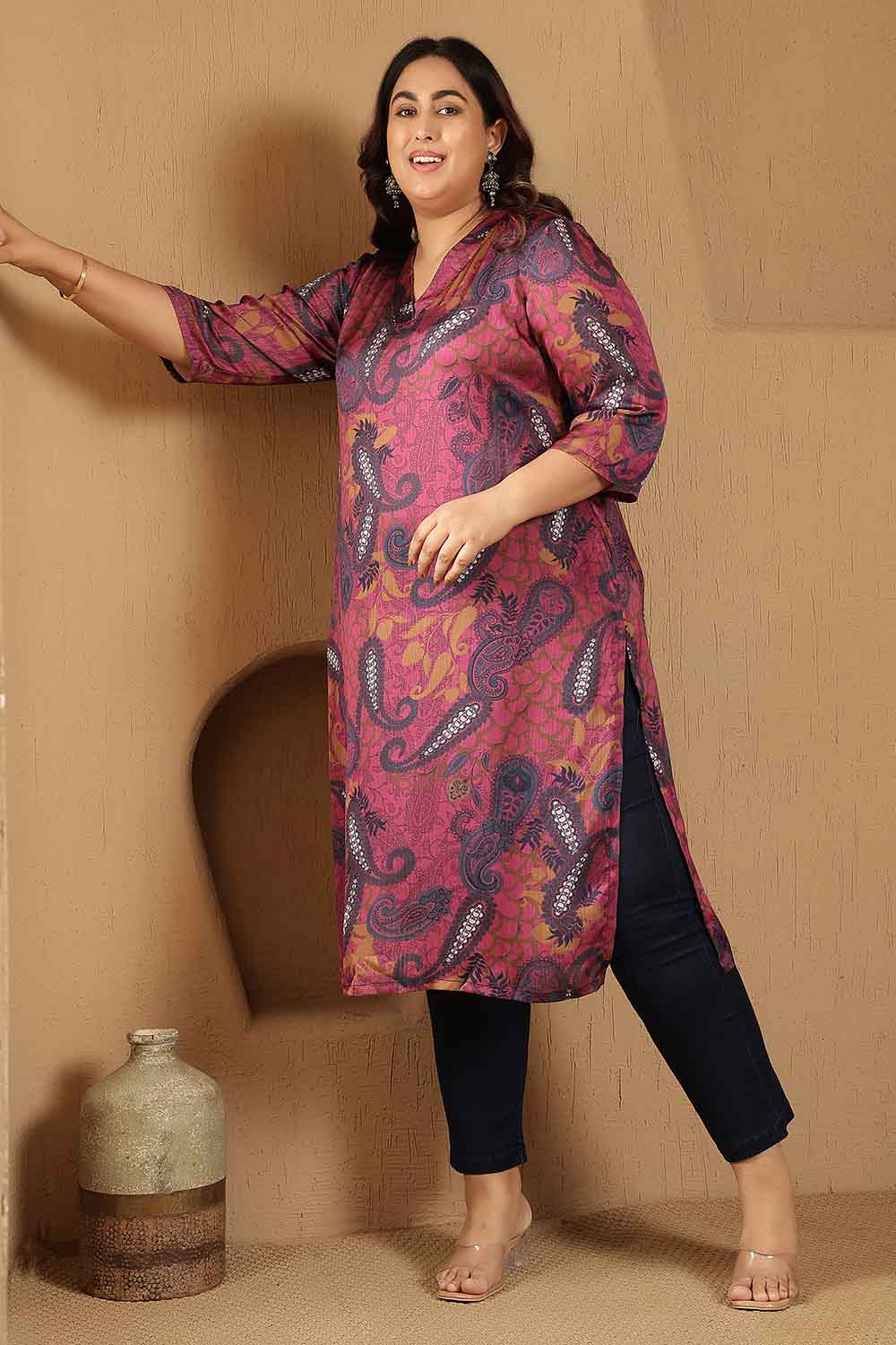 Plus Size Magenta Paisley Print V-Neck Satin Kurta