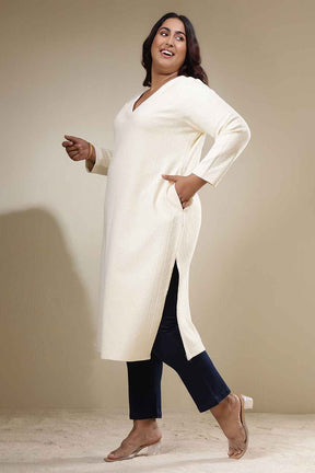 Plus Size Ivory Chunky Knit V Neck Kurta