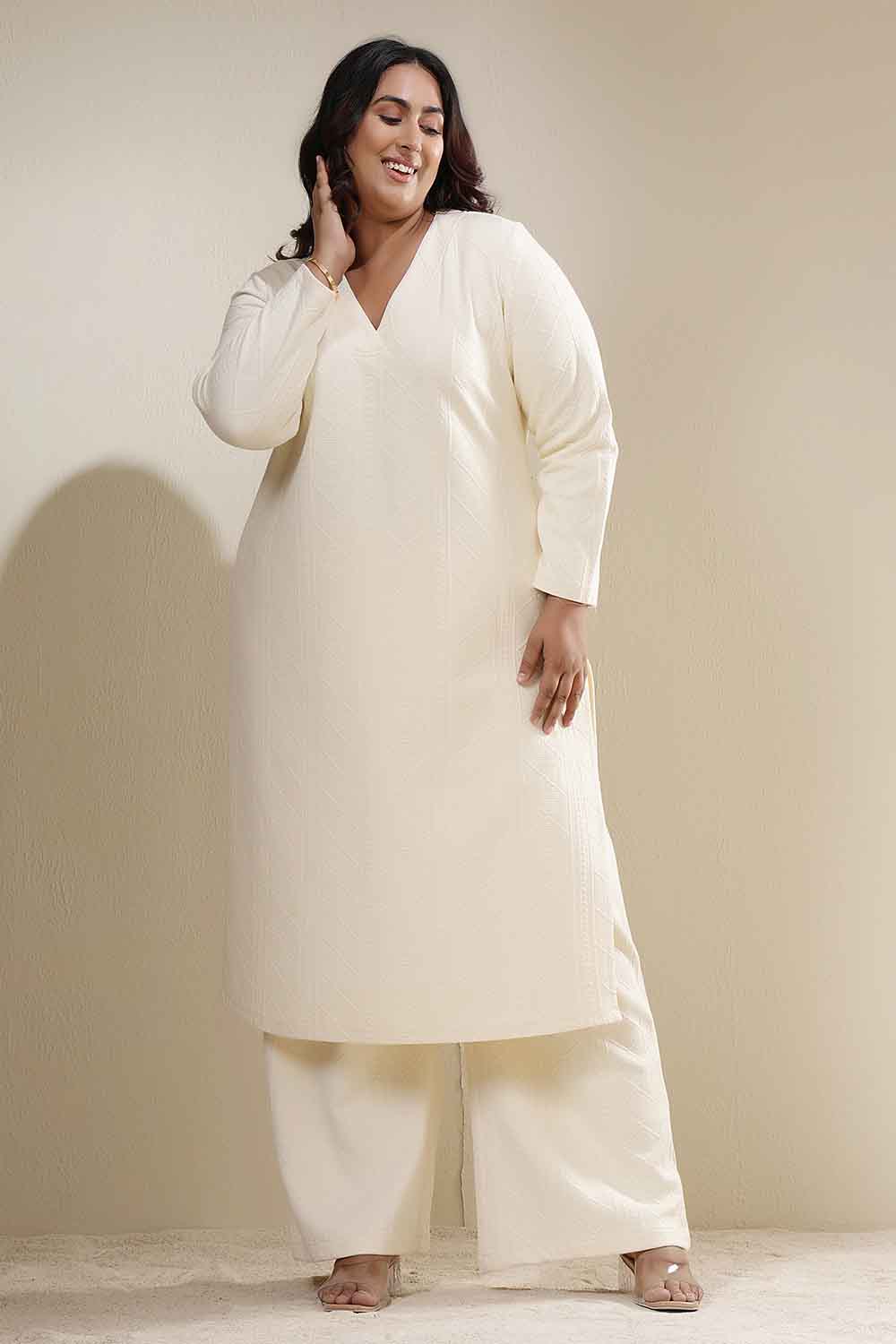 Plus Size Ivory Chunky Knit V Neck Kurta Coord Set