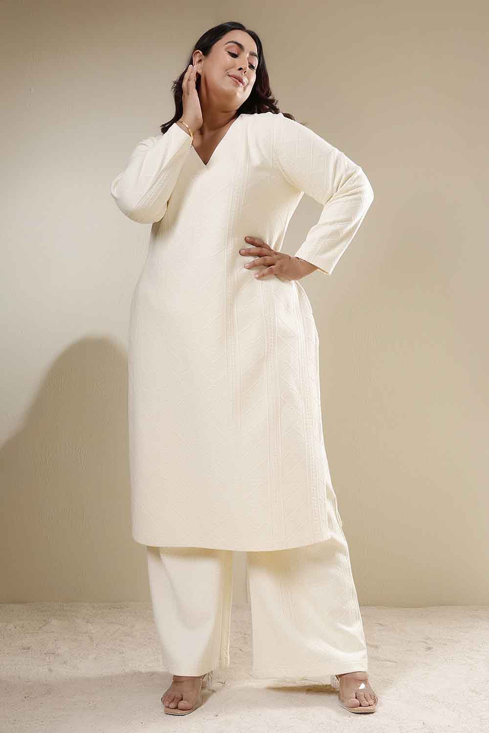 Plus Size Ivory Chunky Knit V Neck Kurta Coord Set