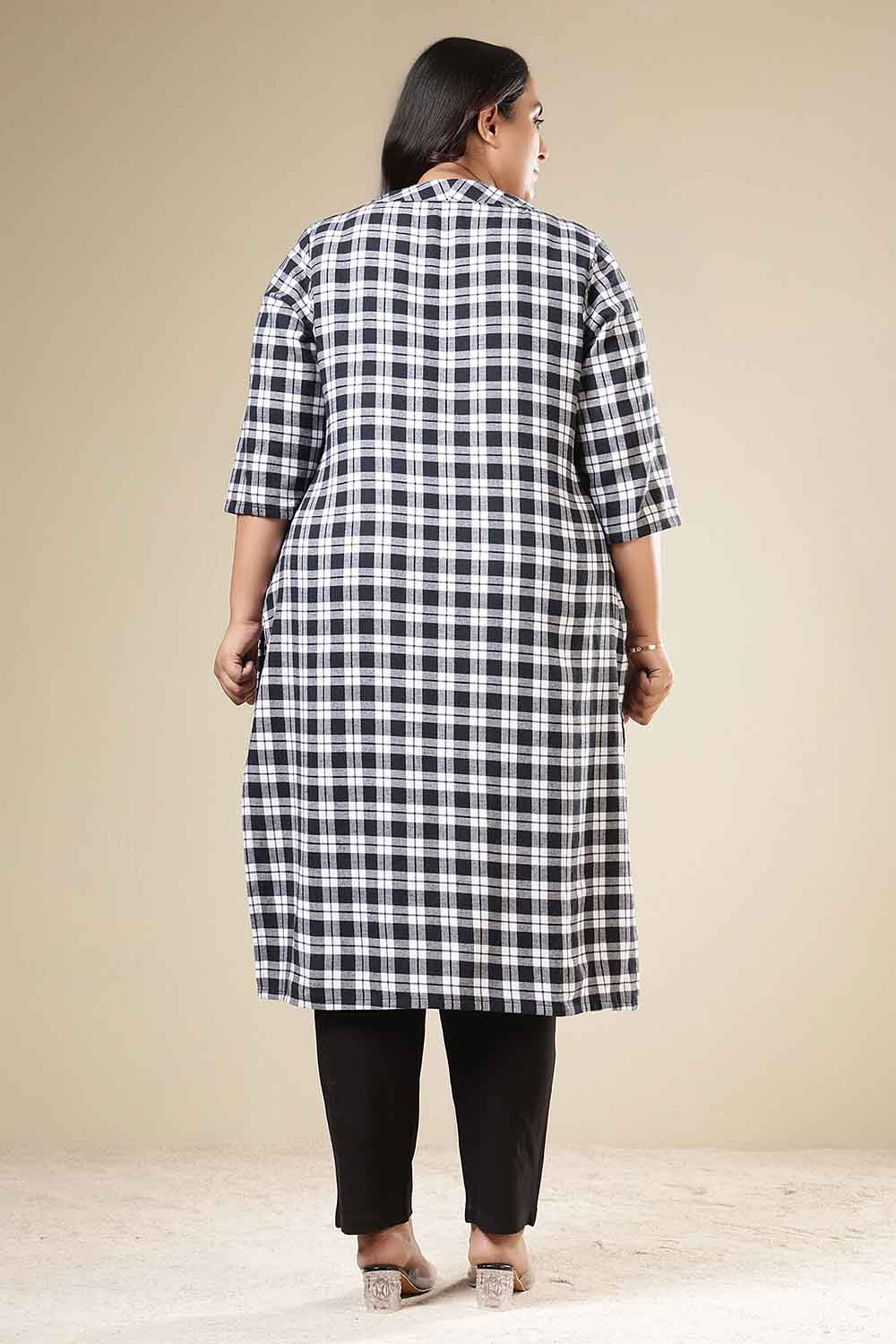 Plus Size Black & White Check Cotton Flannel V Neck Kurta