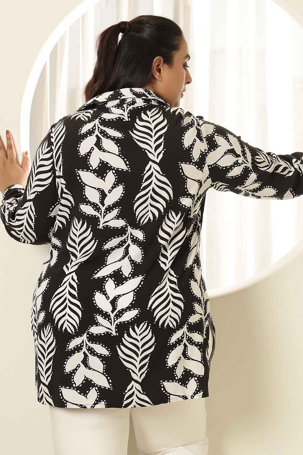 Plus Size Black White Leaf Print High Slit Longline Shirt