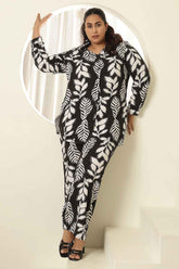 Plus Size White Black Leaf Print Shirt Coord Set