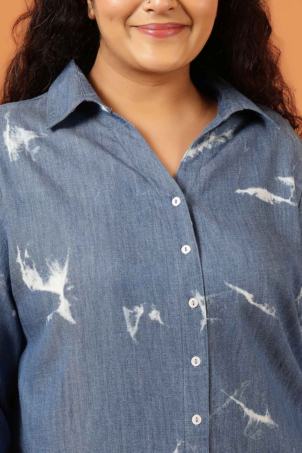 Plus Size Blue Marble Print Denim High Slit Longline Shirt