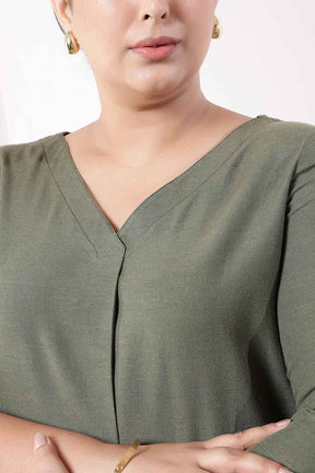 Plus Size Olive Green V-Neck Cotton Linen Top