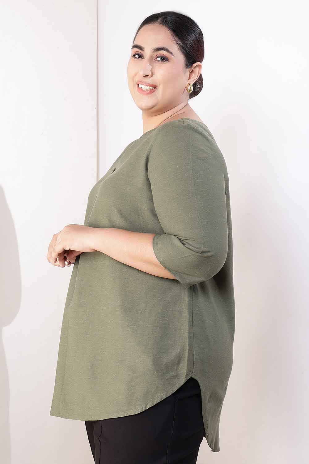 Comfortable Plus Size Olive Green V-Neck Cotton Linen Top