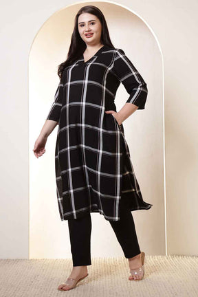 Plus Size Black & White Checkered V-Neck Rayon Twill Kurta