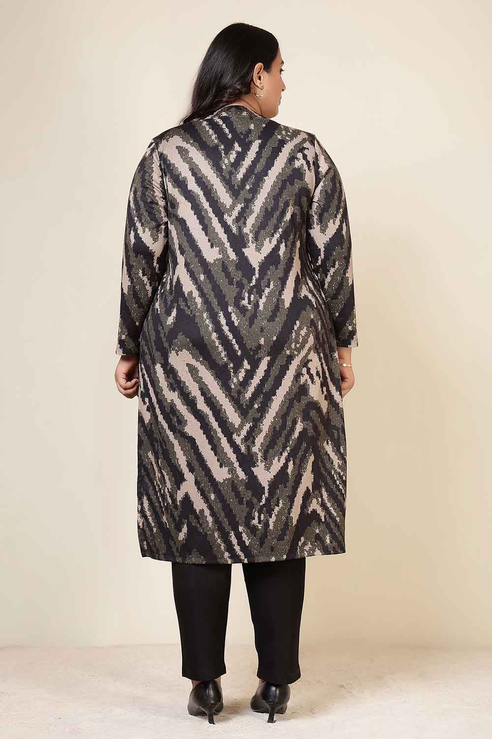 Plus Size Black & Beige Abstract V Neck SnugWeave™ Winter Kurta
