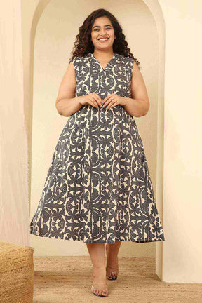 Plus Size Black & Beige Abstract Print Sleeveless Cotton Midi Dress