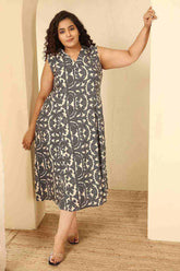 Plus Size Black & Beige Abstract Print Sleeveless Cotton Midi Dress