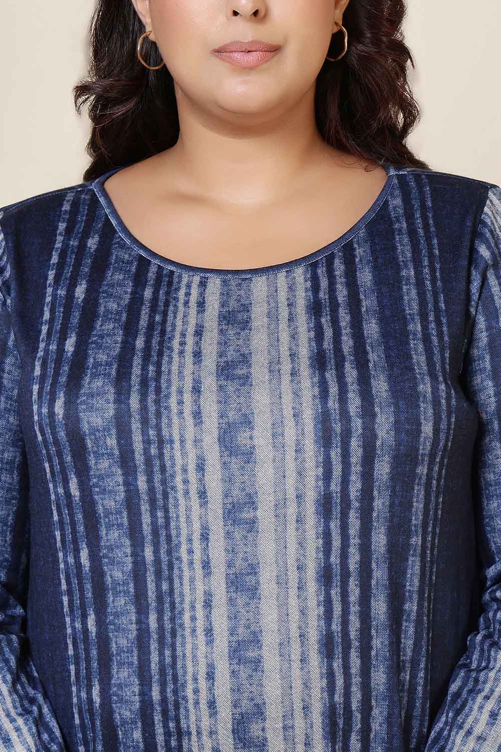 Comfortable Plus Size Blue Vertical Stripe Round Neck SnugWeave™ Winter Kurta