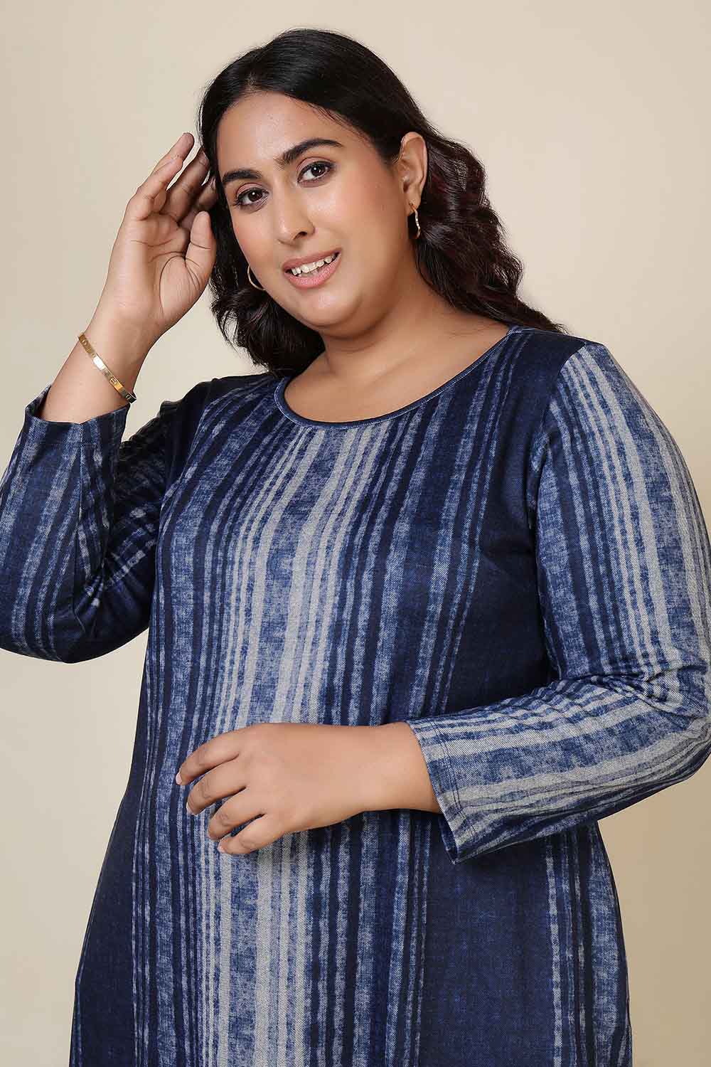 Plus Size Blue Vertical Stripe Round Neck SnugWeave™ Winter Kurta
