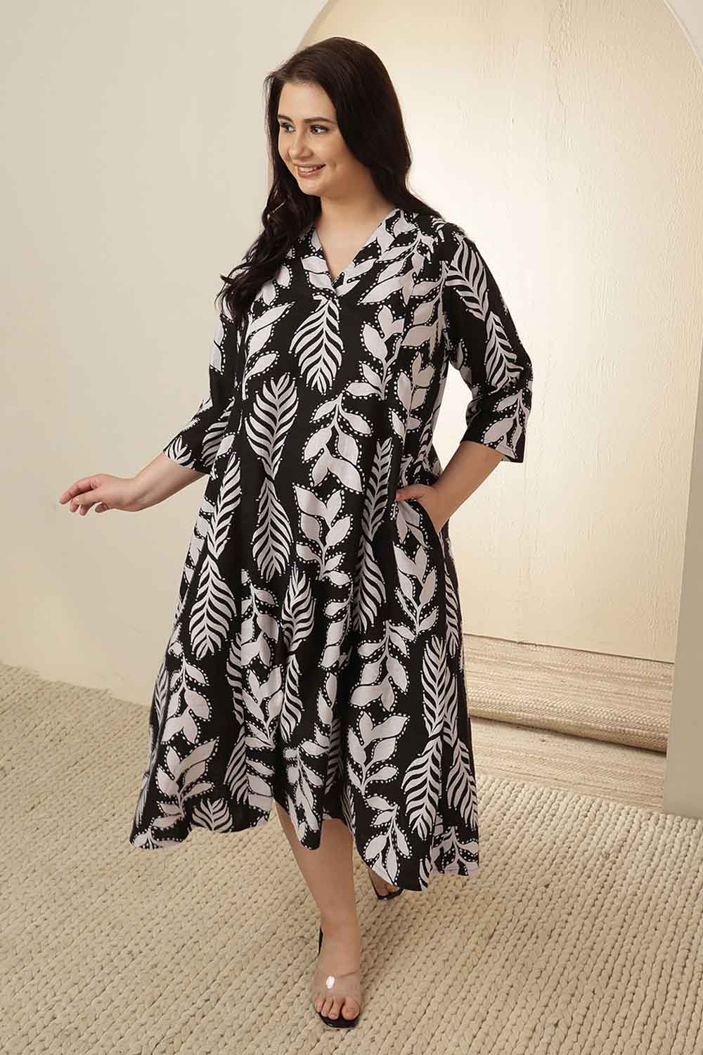Comfortable Plus Size Black & White Leaf Print Cotton Midi Dress