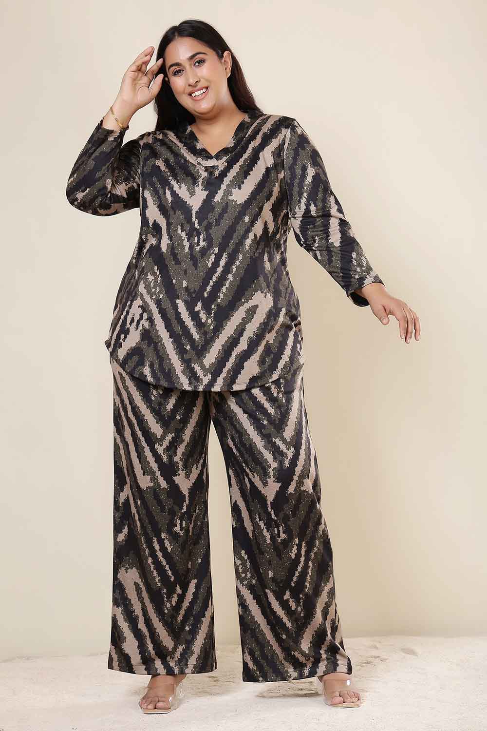 Plus Size Black & Beige Abstract Top SnugWeave™ Winter Coord Set