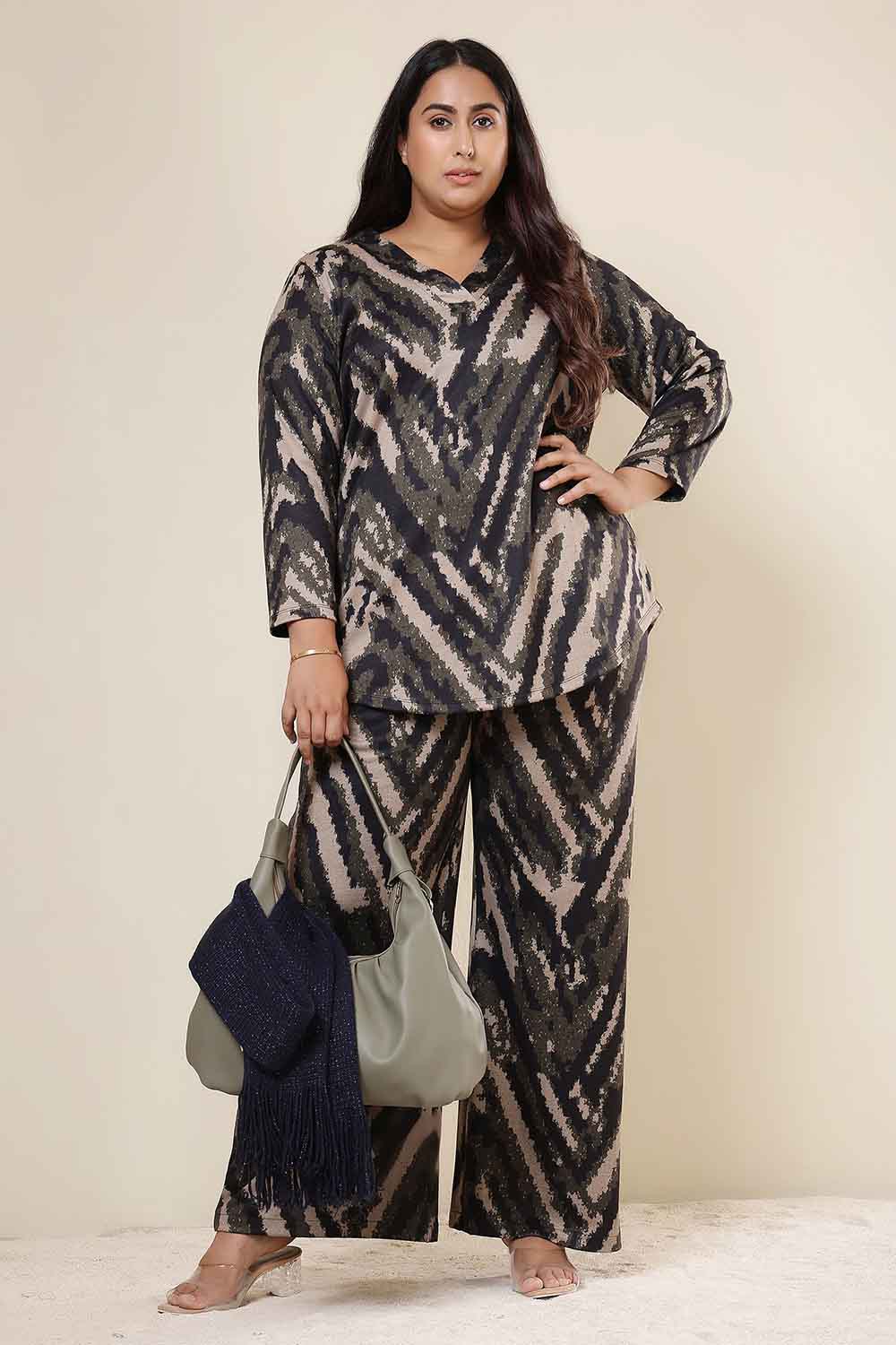 Plus Size Black & Beige Abstract Top SnugWeave™ Winter Coord Set