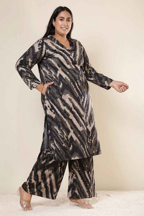Plus Size Black & Beige Abstract Kurta SnugWeave™ Winter Coord Set