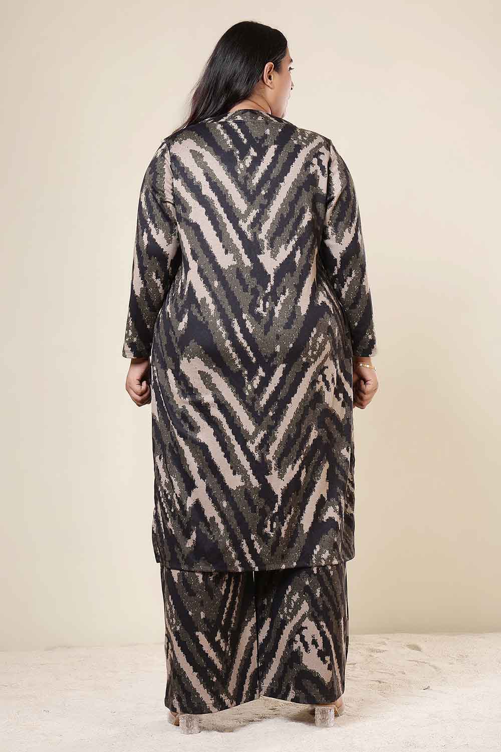 Plus Size Black & Beige Abstract Kurta SnugWeave™ Winter Coord Set