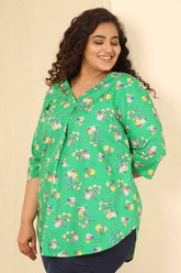 Plus Size Green Floral Print Cotton V Neck Top