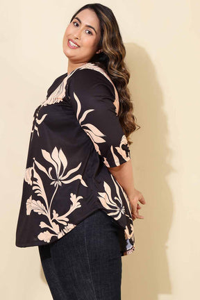Plus Size Black White Tropical Print Centre Pleat Top