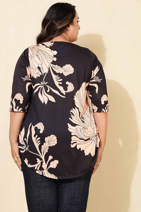 Plus Size Black White Tropical Print Centre Pleat Top