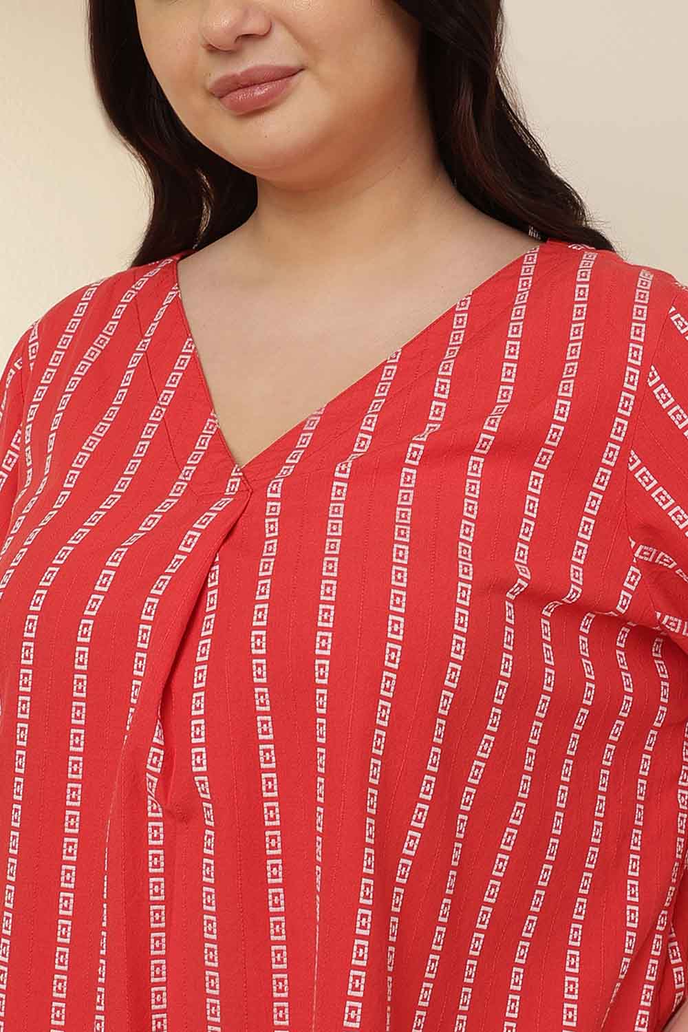 Comfortable Plus Size Red Stripe V Neck Cotton Top